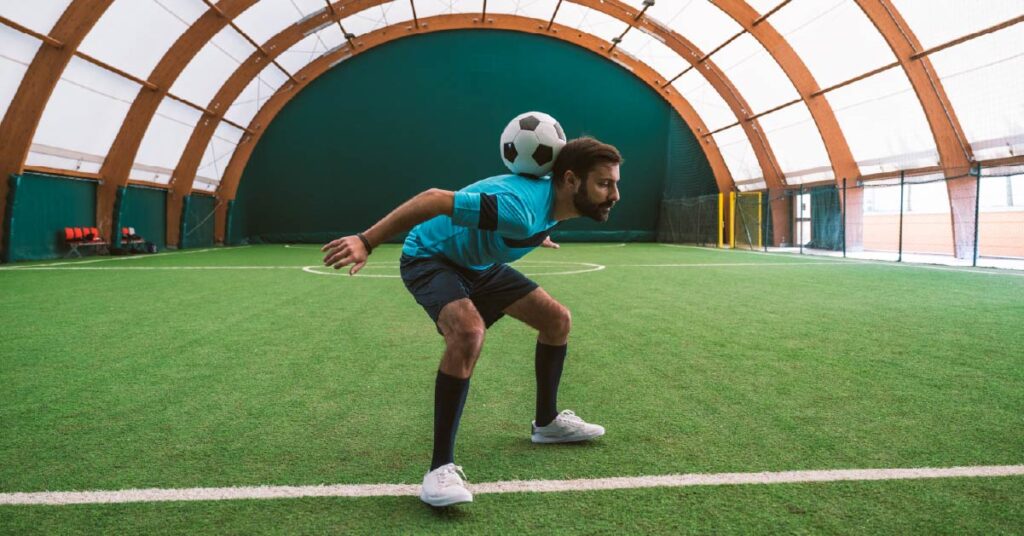 Zapatillas de Futsal: Comodidad, Agarre y Precisión en Cada Partido